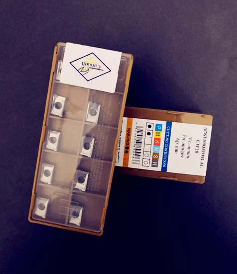 Cutoutil Apkt1003pdfr-Al Cw20 Sdjcr 터닝 도구 카바이드 인서트용 터닝 인서트